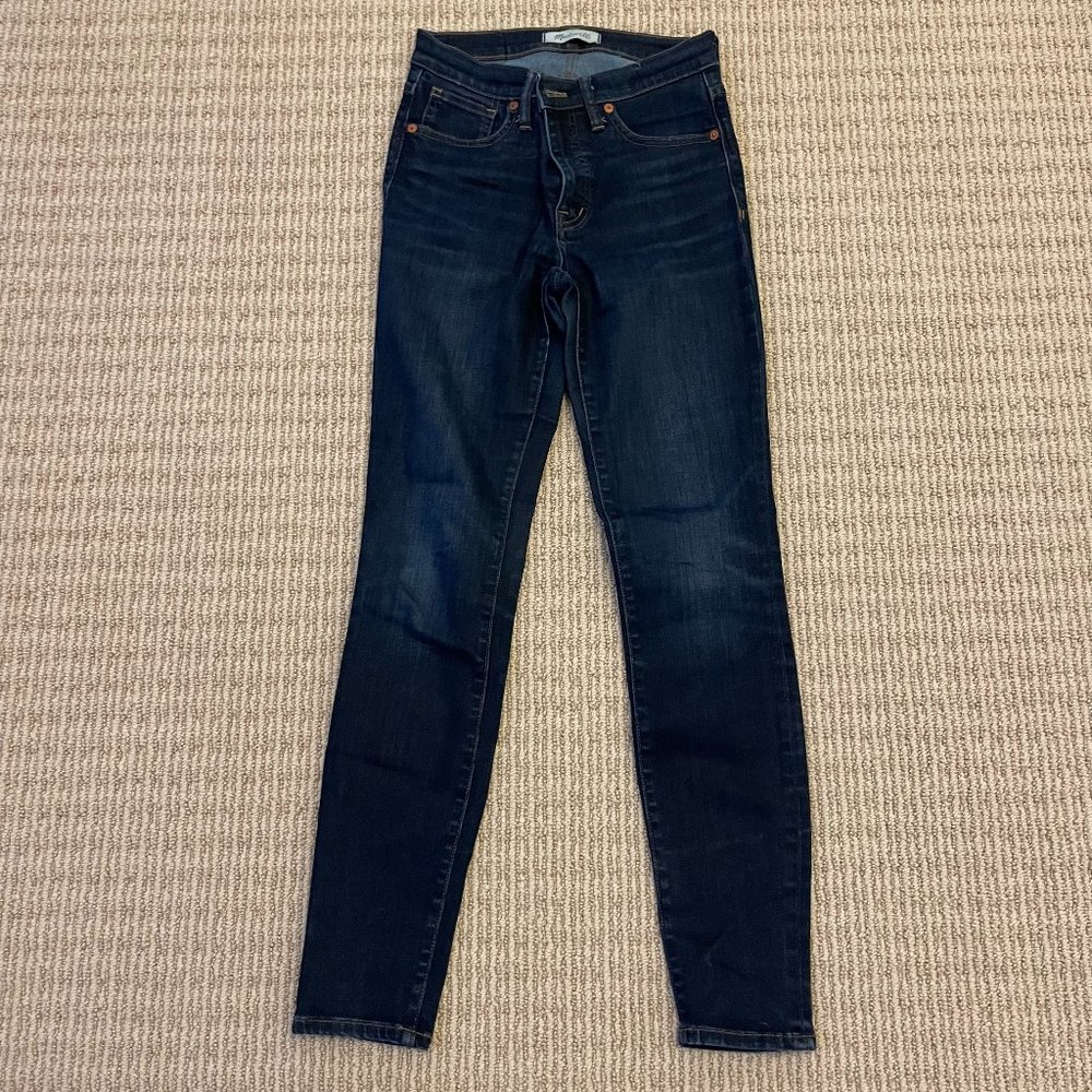 Madewell Dark Wash 9" Mid Rise Skinny-Size 25
